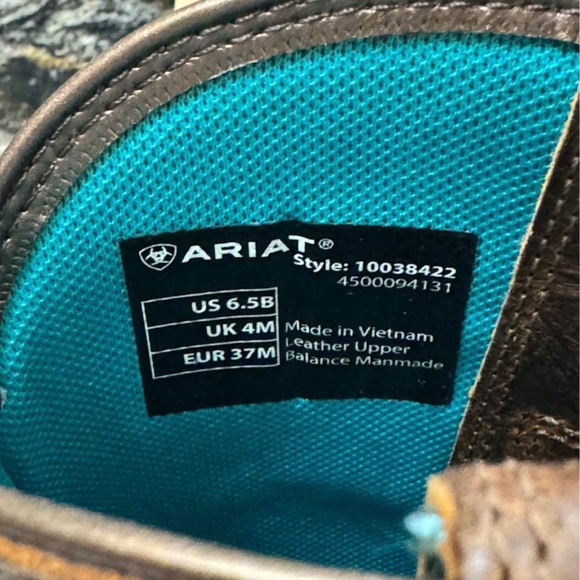 Ariat boots - Picture 5 of 6